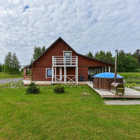 Apartament Private House Surrounded By Woods And Lake Kalviskiai Zewnętrze zdjęcie